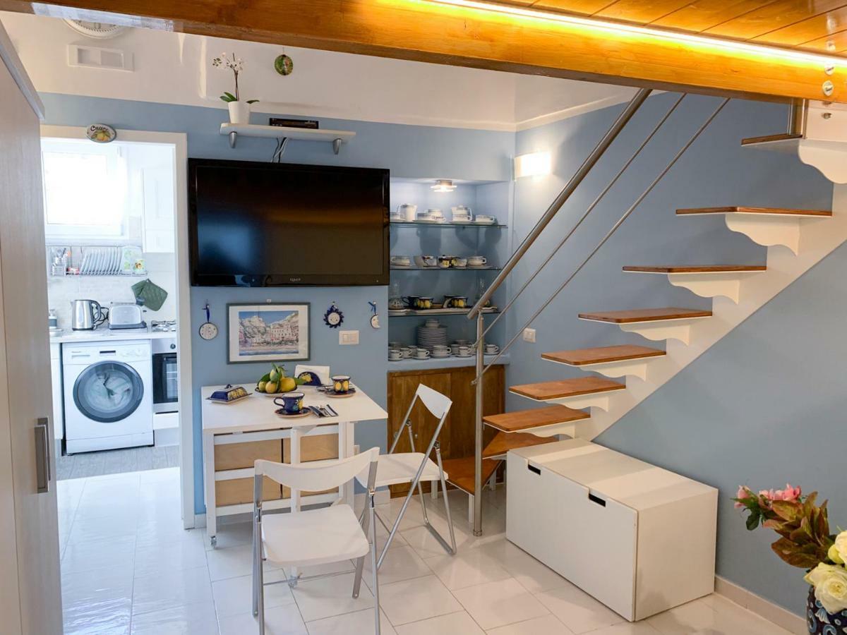 Casa Vacanze Freeholiday House Minori Eksteriør billede