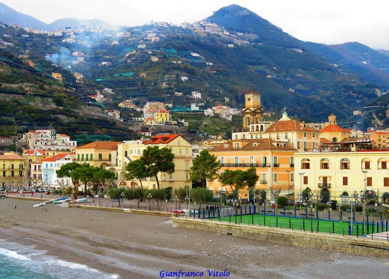 Casa Vacanze Freeholiday House Minori Eksteriør billede