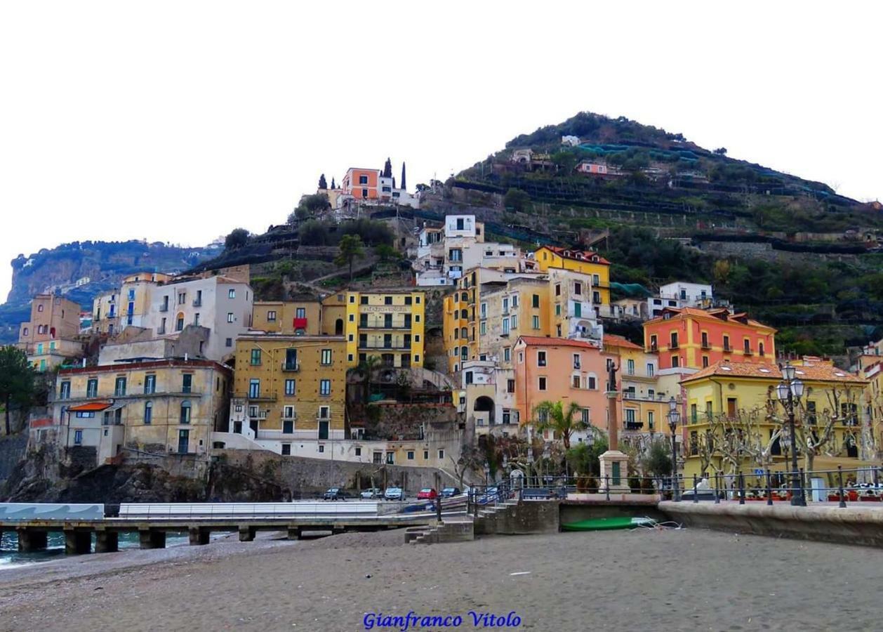 Casa Vacanze Freeholiday House Minori Eksteriør billede
