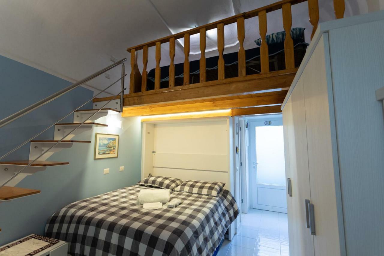 Casa Vacanze Freeholiday House Minori Eksteriør billede